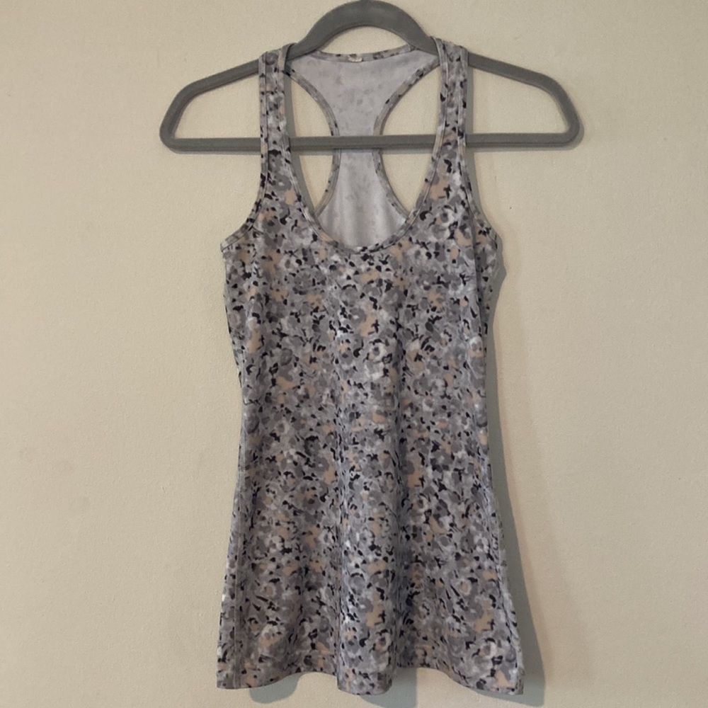 Lululemon tank top racer back cream gray white